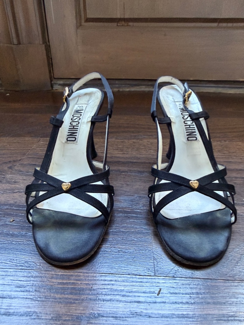 MOSCHINO VINTAGE Y2K Black Satin Sandal Heel Shoe Gold Heart Accent Eu 38 Sz 8 - Picture 4 of 10